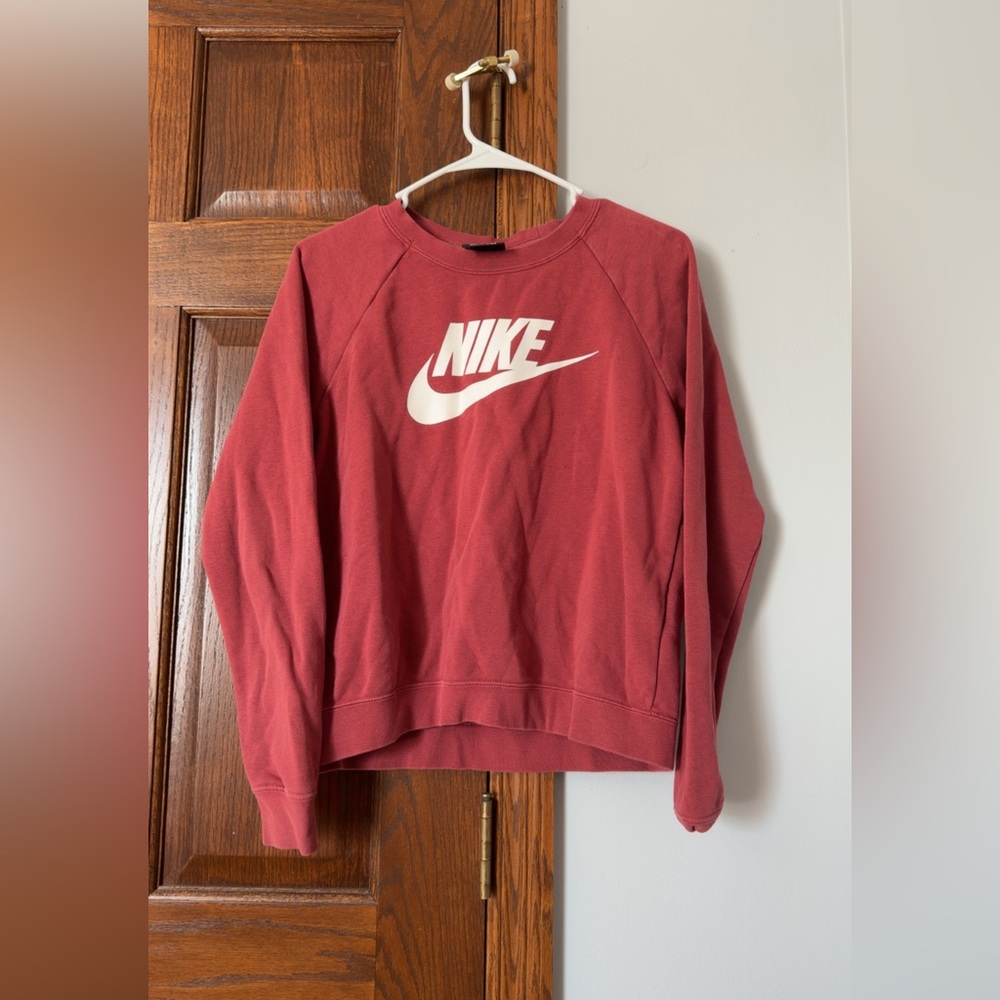 Nike Women's Red crewneck